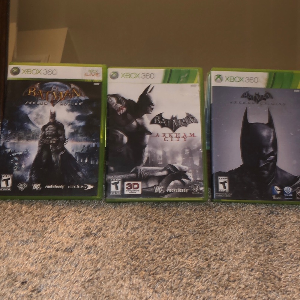 Set of  3 bat man Arkham night games Xbox